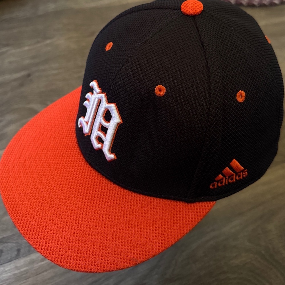 Adidas Miami Hurricanes On Field Baseball Hat Cap Mesh Fitted 7 3/8 Blk 
Orange